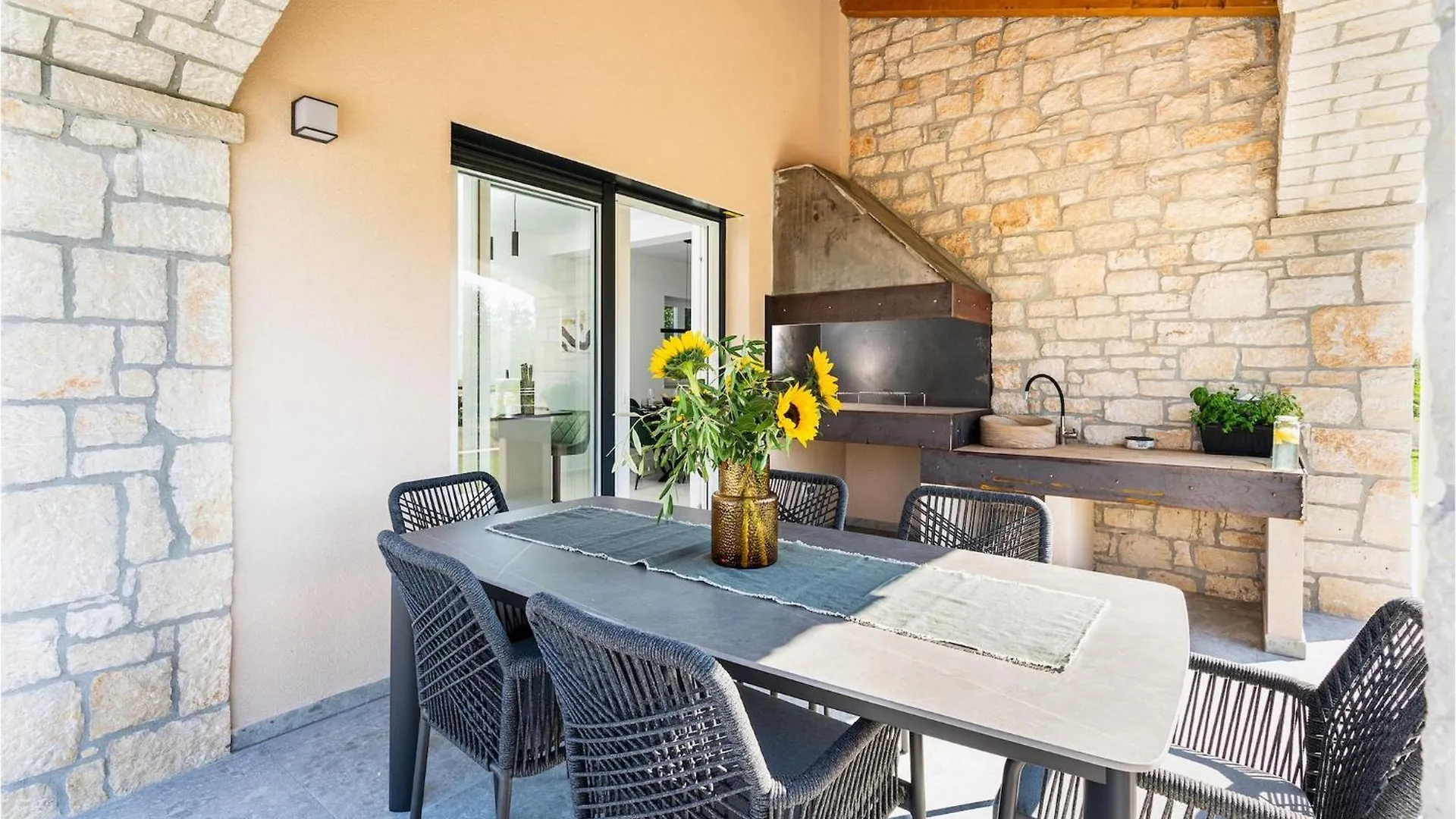 Villa Passiflora Bužinija Feriehus